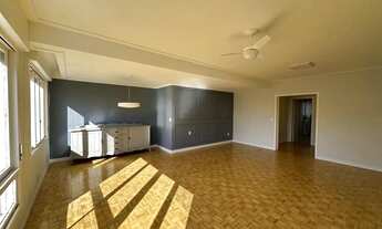 Imagem 5: Apt. no Coração do Três Figueiras rua tranquila familiar!