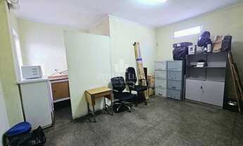 Imagem 5: Prédio comercial com 4 salas, salão embaixo, 4 banheiros e cozinha na Penha