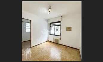 Imagem 5: Imóvel para venda tem 93 metros quadrados com 3 quartos em Santana - Porto Alegre - RS