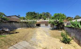 Imagem 2: Casa de alvenaria 1 dormitório no Floresta - terreno amplo e garagem - Joinville/SC