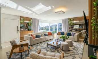 Imagem 2: Casa em Condomínio mobiliada para alugar no Alphaville com 3 quartos (3 suítes