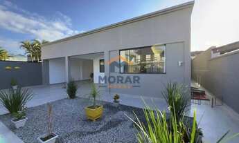 Imagem 4: Casa na faixa mar, com piscina em Matinhos