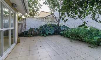 Imagem 4: Casa térrea com 3 dormitórios, suíte e 2 vagas