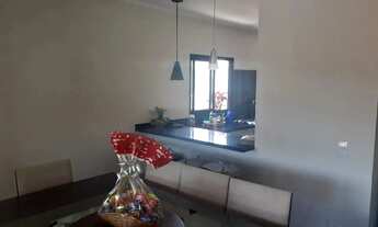 Imagem 5: Sobrado para aluguel possui 200 metros quadrados com 3 quartos em Nova Gardênia - Atibaia