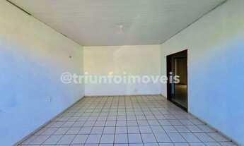 Imagem 2: Casa com 3 quartos a venda no Mocambinho