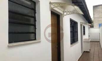 Imagem 3: Casa com 2 dormitórios, 2 vagas, quintal e corredor lateral à venda, 90 m² por R$ 570.000