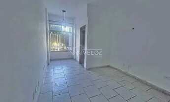 Imagem 7: Apartamento - Padrão / Residencial / Glória