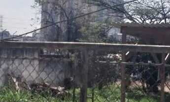 Imagem 3: Terreno com 1.033m² em Excelente localização