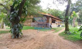 Imagem 3: JD. COLONIAL- piscina- área de 3000 m²