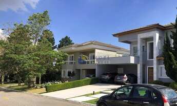 Imagem 4: Sobrado Totalmente Reformado com Linda Piscina Ensolarado na Parte mais Alta e Tranquila d