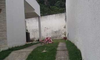 Imagem 3: Esmeraldas - Casa Padrão - Floresta Encantada