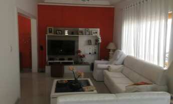 Imagem 2: Encantadora casa térrea na Vila Resende