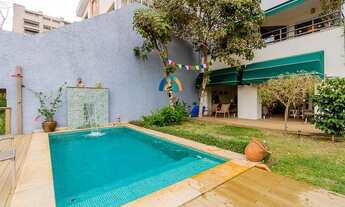 Imagem 2: Casa para venda possui 345 metros quadrados com 4 quartos em Vila Madalena - São Paulo - S