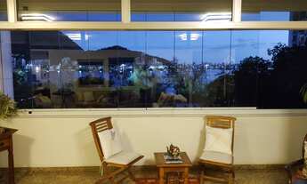 Imagem 6: Apartamento para venda possui 201 metros quadrados com 4 quartos em Lagoa - Rio de Janeiro