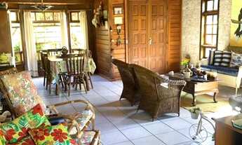 Imagem 9: Linda casa de condomínio com 4 quartos e vista deslumbrante