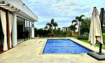 Imagem 5: Casa de condomínio para venda possui 1000 metros quadrados com 4 quartos