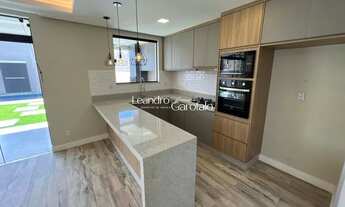 Imagem 4: Casa à venda com 290m2, 3 quartos, 3 suítes, piscina, área gourmet, no Condomínio Alphavil