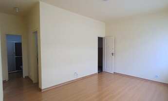 Imagem 7: Apartamento para aluguel possui 52 metros quadrados com 2 quartos em Méier - Rio de Janeir