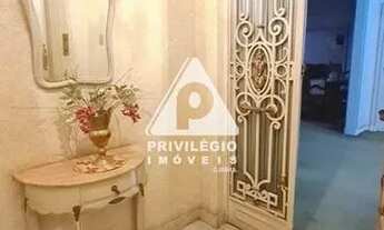 Imagem 5: Excelente apartamento de 4 quartos, 1 suíte, 2 banheiros, 1 vaga, andar alto com vista na