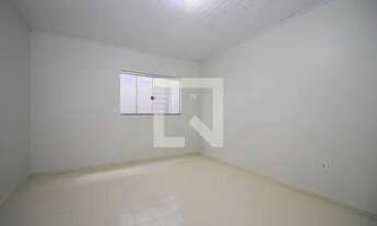 Imagem 7: Casa para Aluguel - Samambaia, 2 Quartos, 190 m2