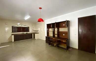 Imagem 4: Casa para aluguel, 3 quartos, 1 suíte, 2 vagas, Golfe - Teresópolis/RJ - R$ 3500,00. COD 4