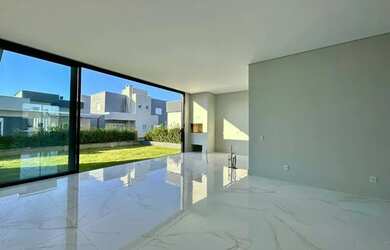 Imagem 5: Casa em Condomínio de 4 dormitórios à Venda - Capão da Canoa