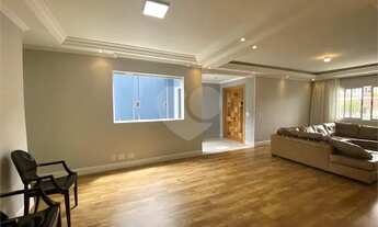 Imagem 6: Sobrado com 480 m², com 3 dormitorios e 8 vagas na Zona Norte