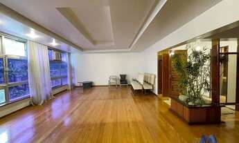 Imagem 3: Vendo apartamento quadra da praia no Leblon com total infraestrutura