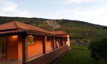 Imagem: Sítio em Heliodora - MG