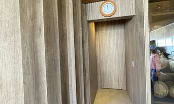 Imagem 5: Casa de condomínio sobrado para venda tem 366 metros quadrados com 5 quartos