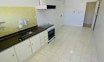 Imagem 3: Apartamento para venda tem 106 m2<br> com 2 quartos e dependência <br>Ponta da