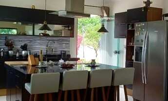 Imagem 5: Casa com Piscina na Aruana