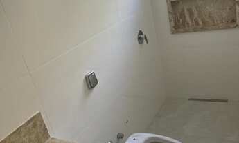 Imagem 6: Casa de condomínio térrea para venda possui 223 metros quadrados com 4 quartos