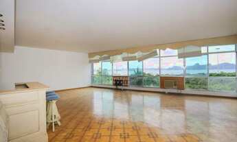 Imagem 1: Excelente apartamento 258m² na Praia do Flamengo