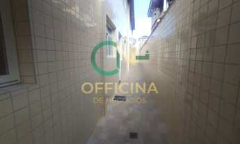 Imagem 3: Casa Sobreposta Embaré em Santos SP com 3 Dormitórios sendo 1 suíte