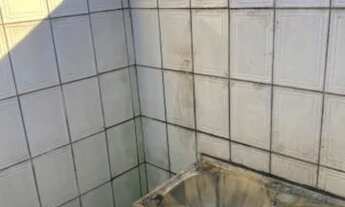 Imagem 7: Aluga-se kitnet Quarto com aluguel por R$400 /mês