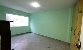 Imagem 3: Kitnet Fundos R$850 - NÃO RESPONDO CHAT