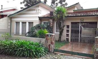 Imagem: Casa Mercês - 298 m2 - 5 quartos - Alugo