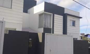 Imagem: Sobrado 02 Dorm,02 Banh. No Rio Tavares