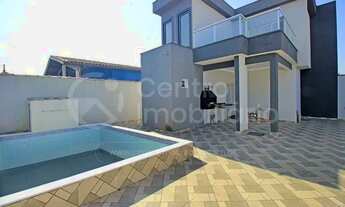 Imagem: CASA à venda com piscina e 3 quartos em