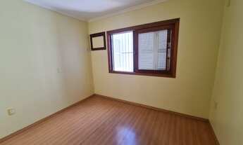 Imagem 12: Apartamento para aluguel possui 75 metros quadrados com 2 quartos em Petrópolis - Porto Al