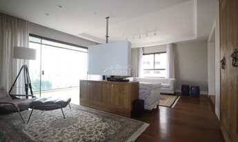 Imagem 5: Apartamento amplo 213 m² com 4 Quartos e 4 banheiros , 5 vagas, pronto para morar