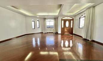 Imagem 5: Casa com 5 Quartos e 5 banheiros à Venda, 369m² no Bairro Praia Comprida