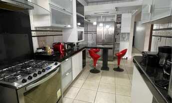 Imagem 6: Casa à Venda no Bairro Nova Esperança com 3 Quartos e Piscina / CLL 08