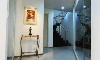 Imagem 4: Prédio comercial Menino Deus