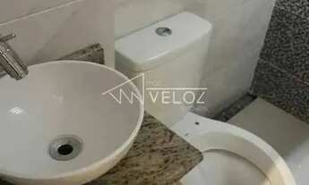 Imagem 2: Kitnet/Conjugado - / Residencial / Glória