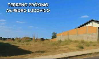 Imagem: VENDO TERRENO 10X30 MTS PRÓX. AV. PEDRO