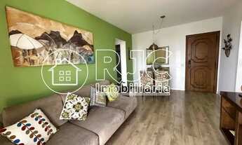 Imagem 2: Praça Afonso Pena colado ao metrô