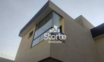 Imagem 2: Casa com 3 dormitórios à venda, 245 m² por R$ 1.100.000,00 - Alto Umuarama - Uberlândia/MG