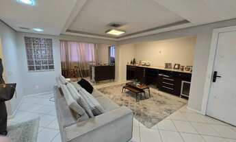 Imagem 2: Cobertura à venda no Centro de Florianópolis